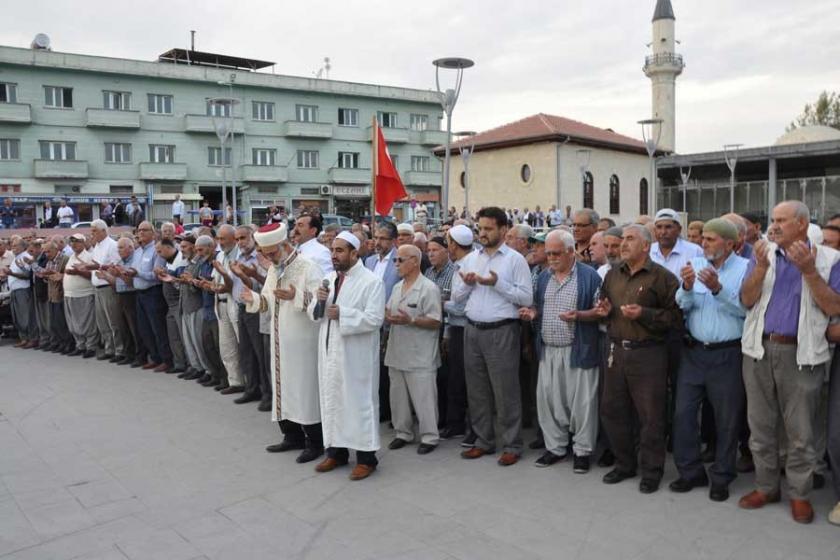 Tarsus'ta müftülükten 'yağmur duası'!