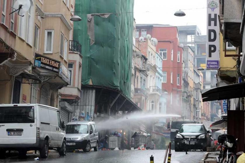 HDP tutuklamalarını protesto eden 99 kişi gözaltına alındı