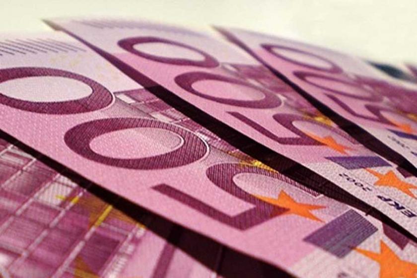 Avro'da yeni rekor, dolar rekora yakın