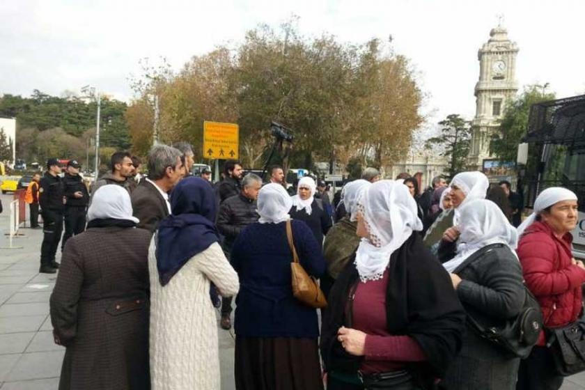 Polisten Barış Annelerine: Ülkede zaten barış var