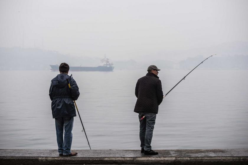 İstanbul Boğazı'nda sis etkili oluyor