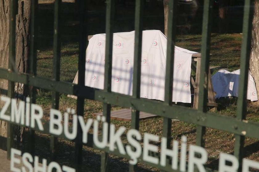 İzmir'de hastane bahçesinde donarak öldü