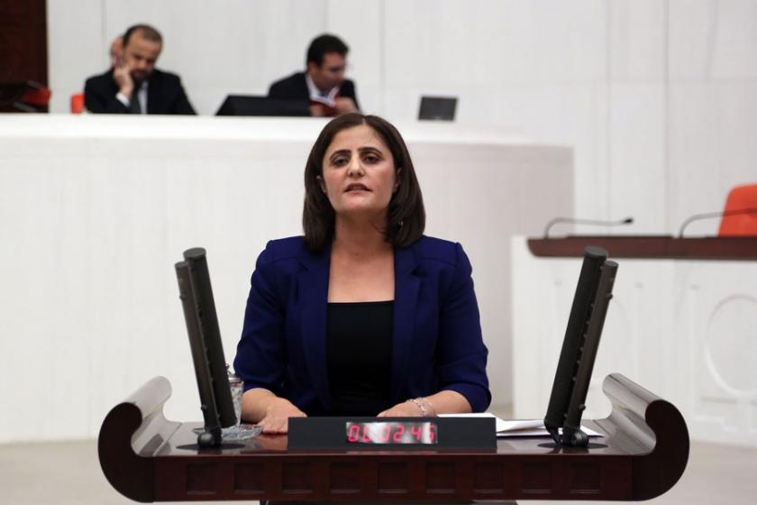 HDP Milletvekili Dirayet Taşdemir hakkında yakalama kararı