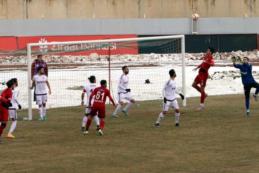 Anagold 24Erzincanspor, Elazğıspor'u 3-2 yendi