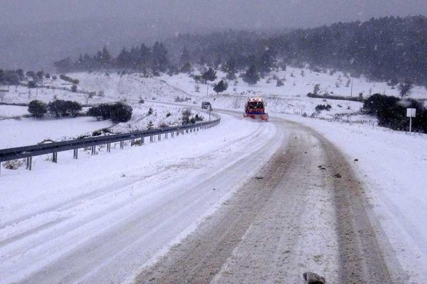 Çanakkale'de 18 köy yolu kapalı