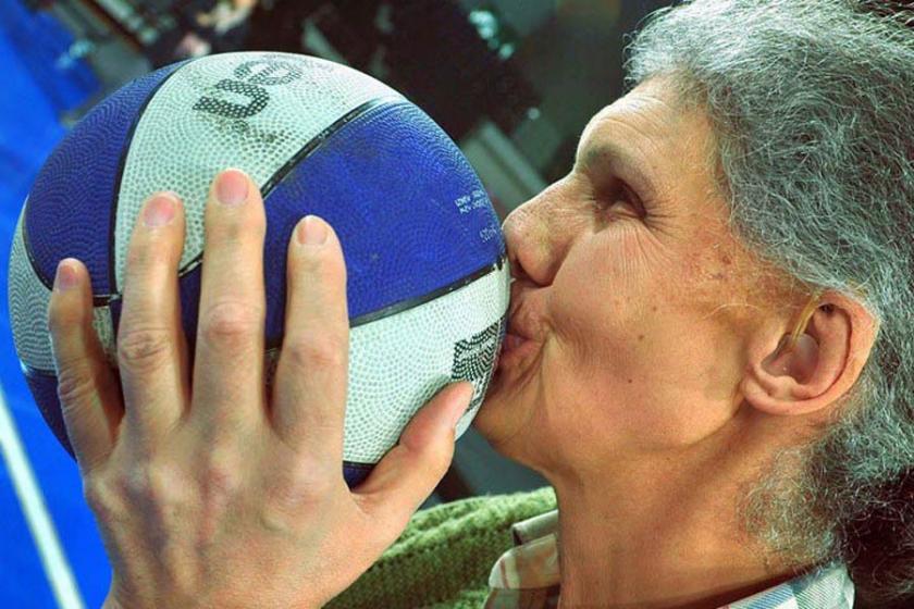 Eski kadın basketbolcu Gülseren Gönül vefat etti
