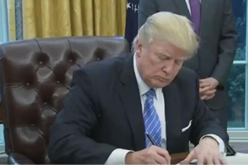Trump, ABD'nin TPP'den çekilmesi kararını imzaladı