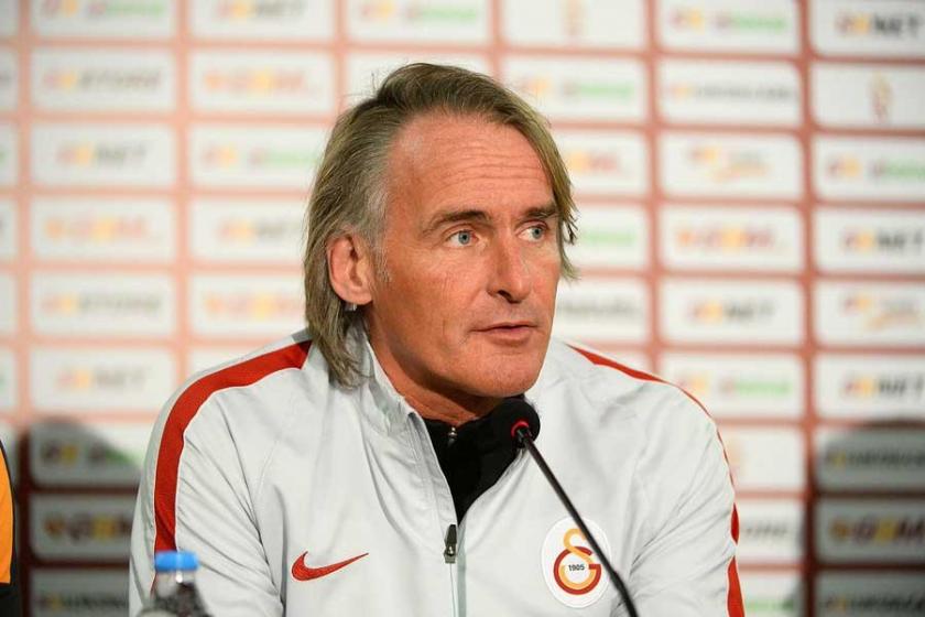 Galatasaray'da Riekerink'in görevine son verildi