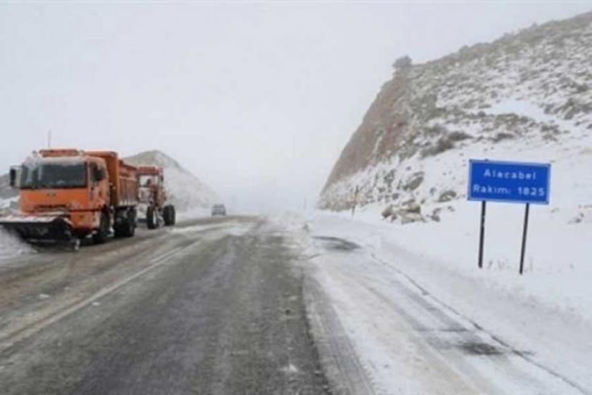 Urfa'da çoğu çocuk 200 kişi tipi nedeniyle mahsur kaldı