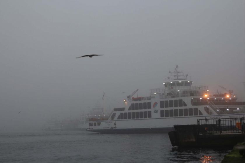 İstanbul’da vapurlar sis nedeniyle iptal edildi