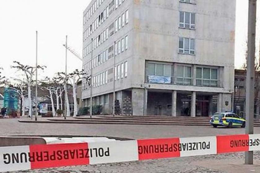 Bozdağ'ın konuşmasının iptal edildiği kasabada bomba ihbarı