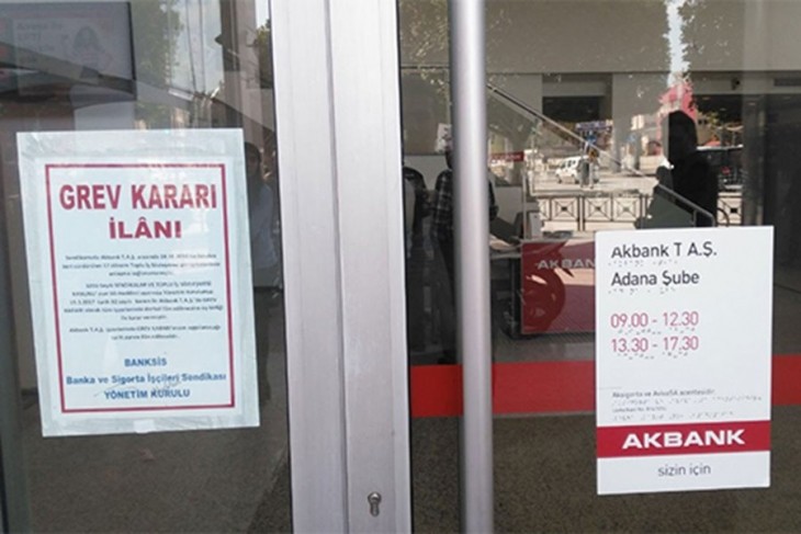 Mahkemeden skandal Akbank grevi kararı