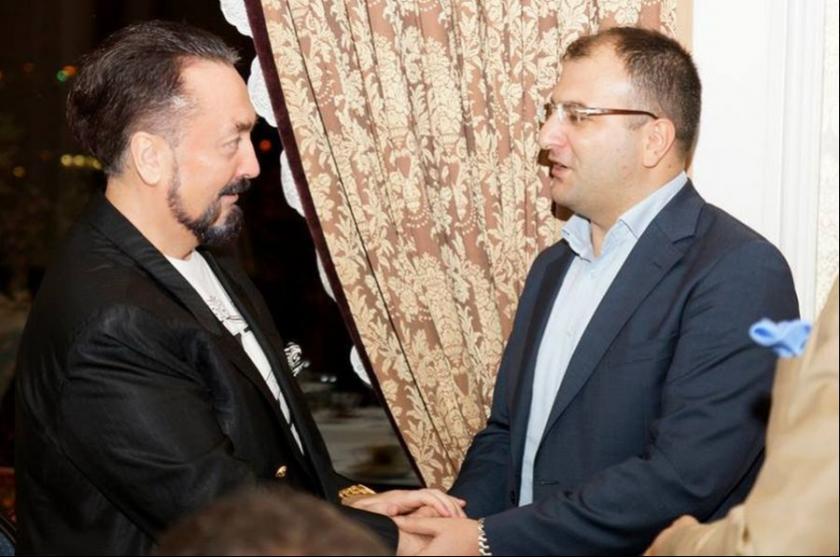 Cem Küçük'e Adnan Oktar sahip çıktı