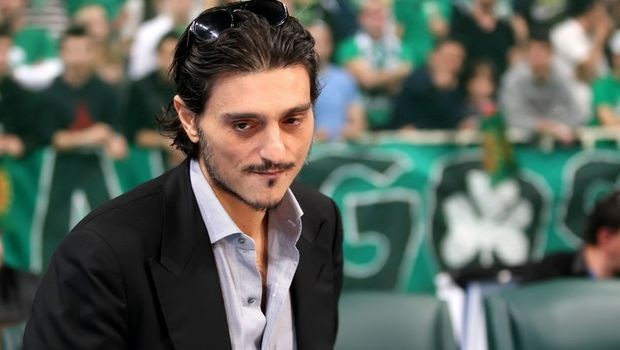 Panathinaikos'un sahibinden oyunculara otobüs cezası