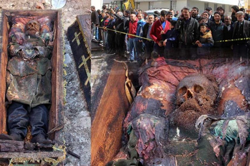 Ardahan'da inşaatta bulunan tabut izdiham yarattı