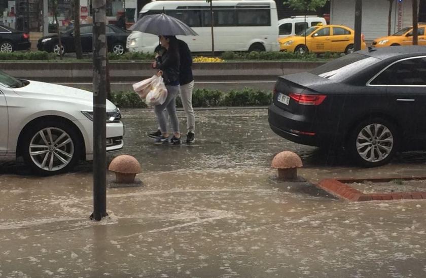 Meteoroloji uyardı: Ankara'da sağanak bekleniyor