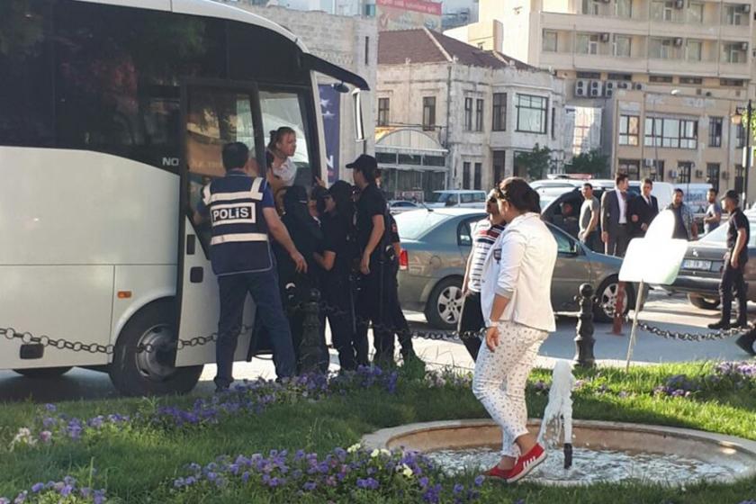 Hatay'da Gülmen ve Özakça eylemine saldırı: 18 gözaltı