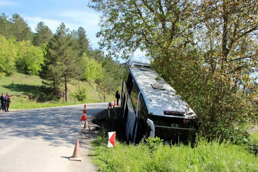 Bolu'da otobüs dere yatağına düştü: 7 yaralı