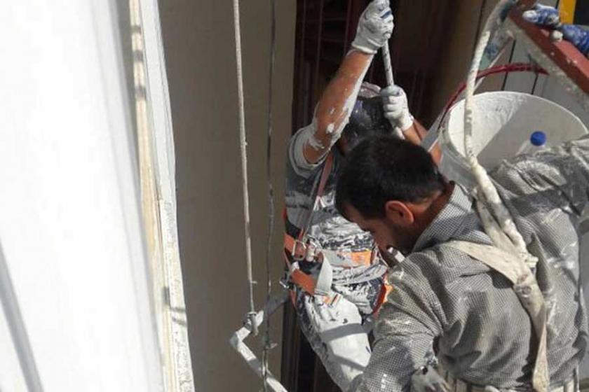 Mersin'de inşaatta halat koptu, işçiler mahsur kaldı