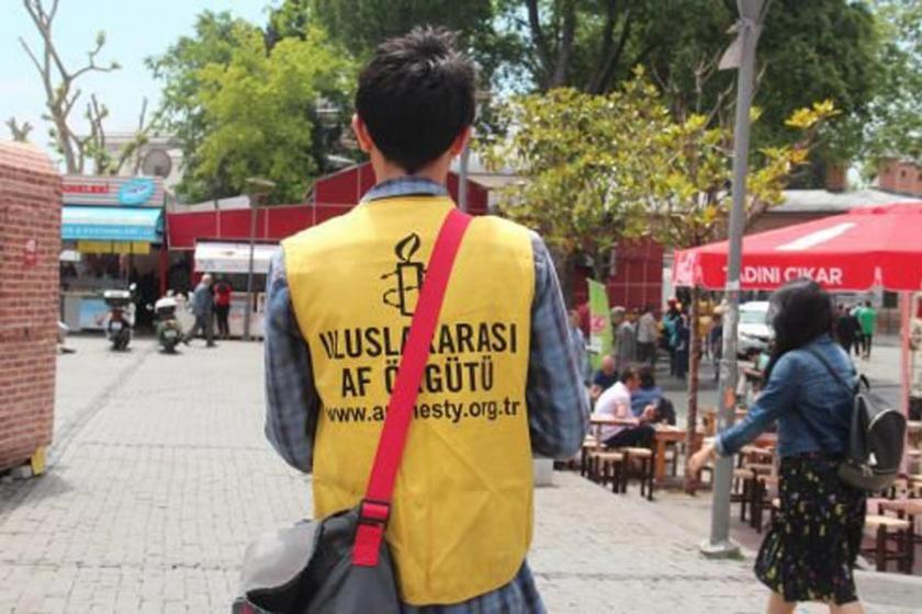 Uluslararası Af Örgütü’nde yüzyüzeciler iş bırakıyor