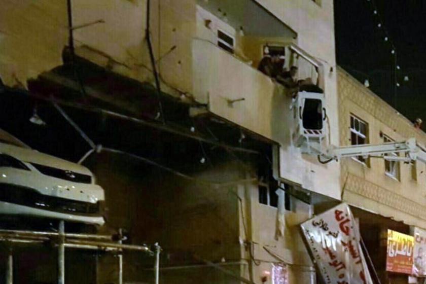 Şiraz'da patlama: En az 39 yaralı