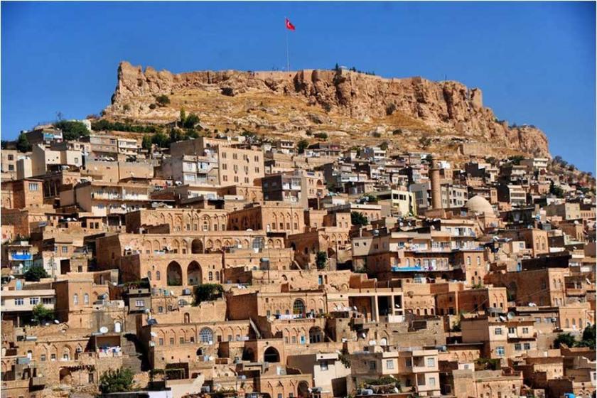 Mardin'de toplantı, yürüyüş ve açıklamalar izne bağlandı