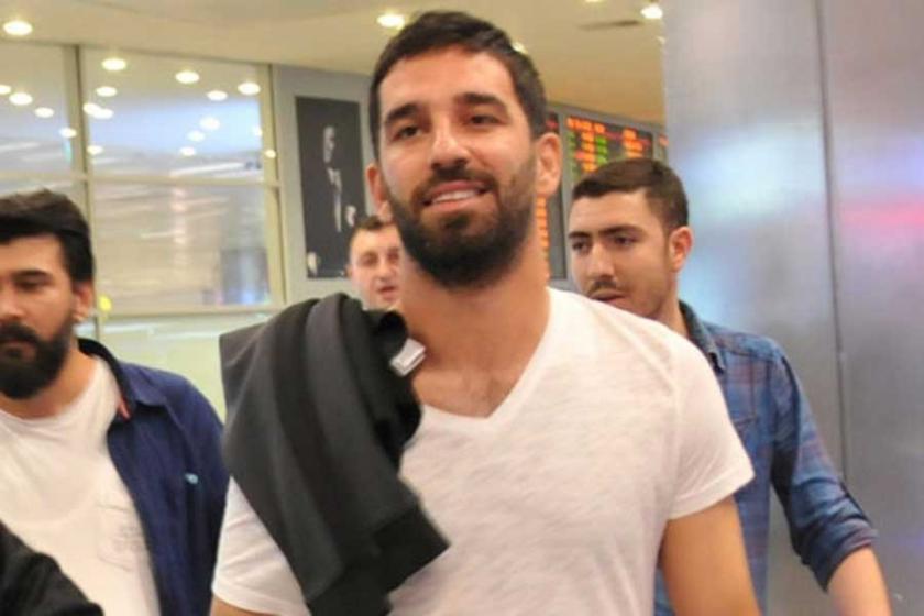 Arda Turan milli takıma dönebilir