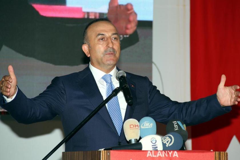 Çavuşoğlu: Kardeşler arasında itilafın çözüm yeri diyalogdur