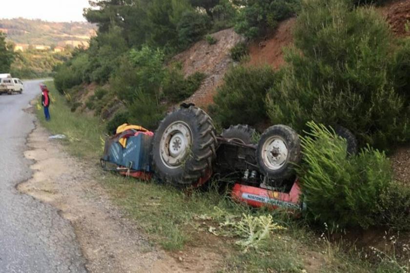 Traktör devrildi: 5 yaralı