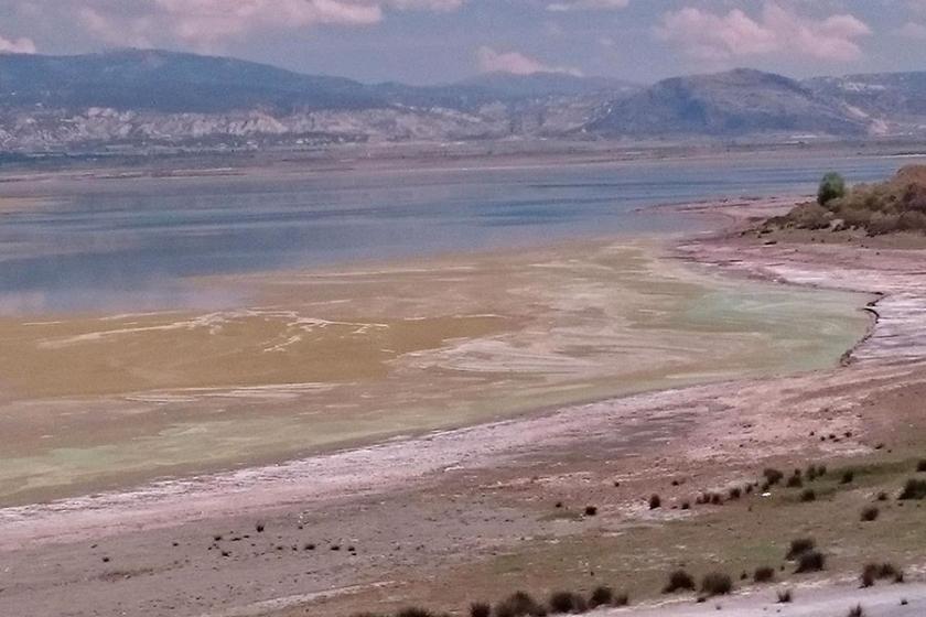 Burdur Gölü'nde alg patlaması