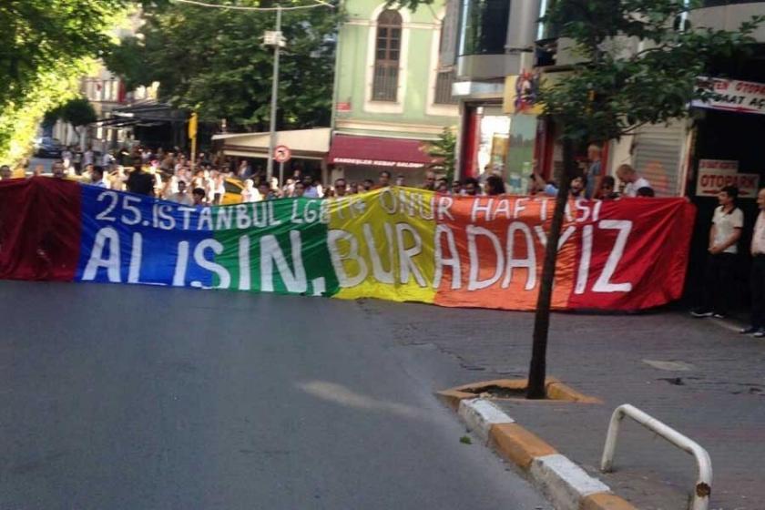 LGBTİ kamu emekçileri kimliğini gizliyor