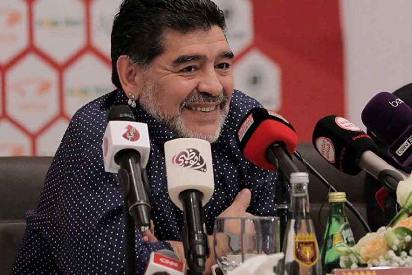 Maradona: Putin bir fenomen, Trump ise bir karikatür 