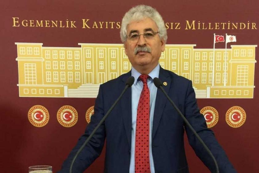 CHP'li Mehmet Tüm, Bakan Yılmaz'ın istifasını istedi