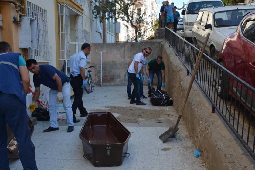 Balkondan düşen cam ustası hayatını kaybetti