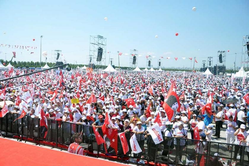 Adalet mitingi yabancı medyada büyük yankı buldu