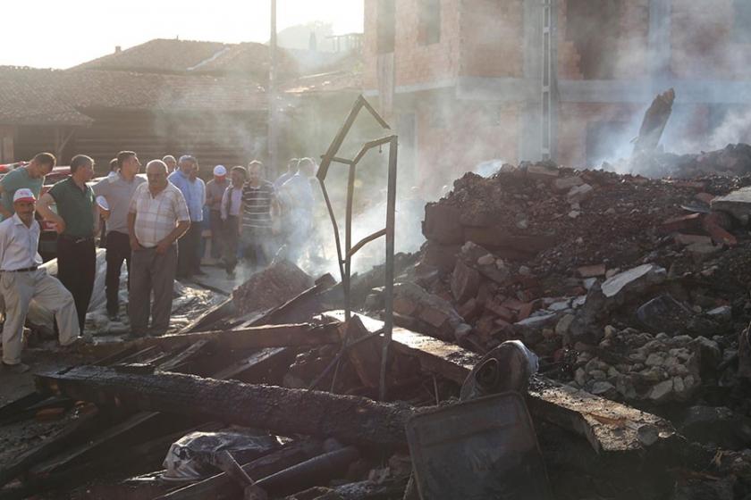 Afet gibi yangın: Çankırı’da 27 ev kül oldu