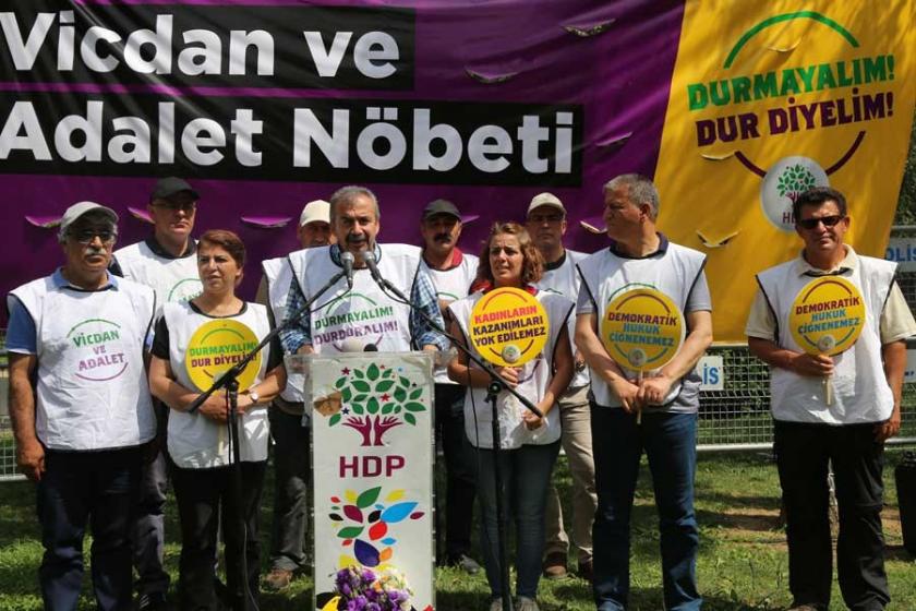 İstanbul'daki 'Vicdan ve Adalet Nöbeti' 3. gününde