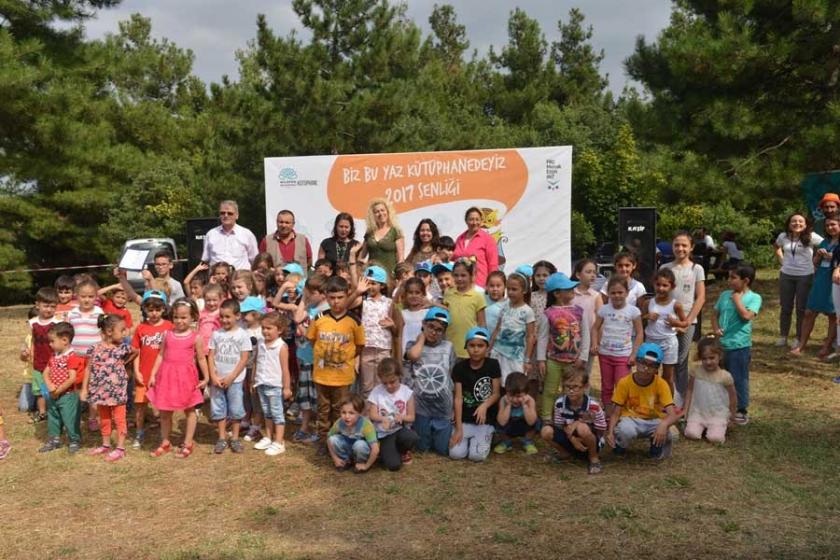 ‘Biz bu yaz kütüphanedeyiz’ etkinliğine şenlikli veda