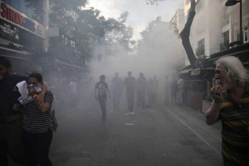 Yüksel'de polis bu kez sis bombası kullandı