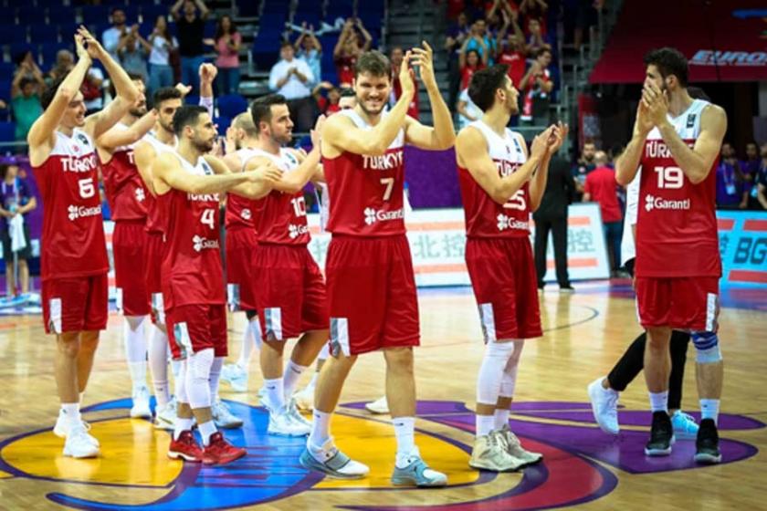 A Milli Erkek Basketbol Takımı, Letonya'ya mağlup oldu