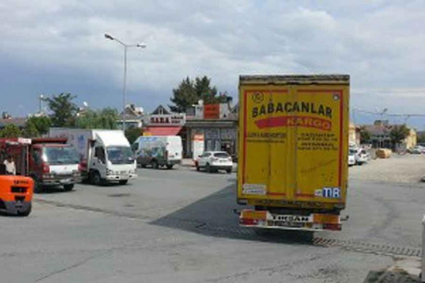 İşten atılan Babacanlar Kargo işçileri direnişe geçti