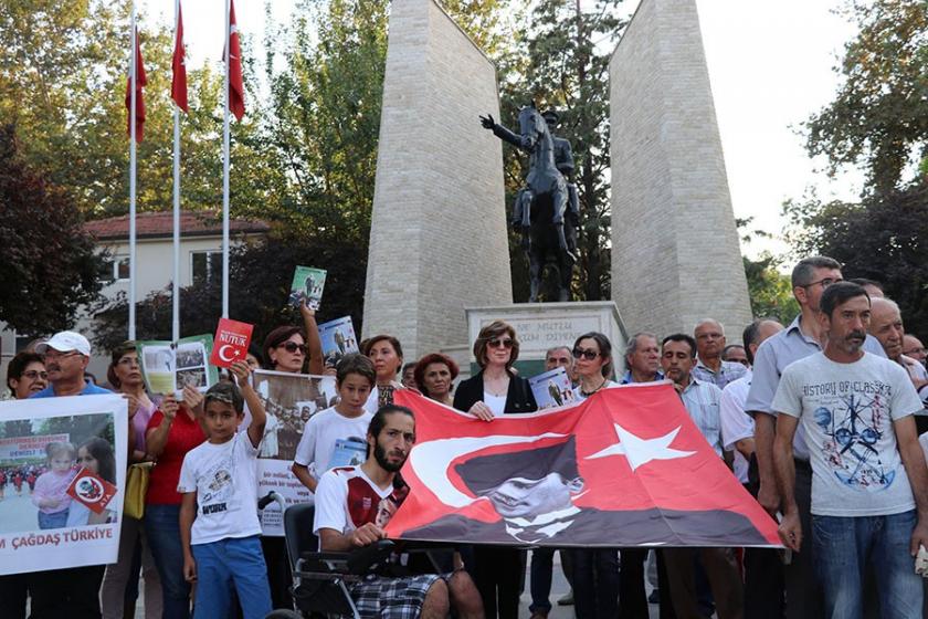 ADD Denizli Şubesi, müfredat değişikliğini protesto etti