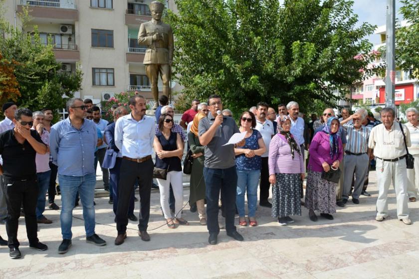 Mersin'de 150 kişi MHP'den istifa etti