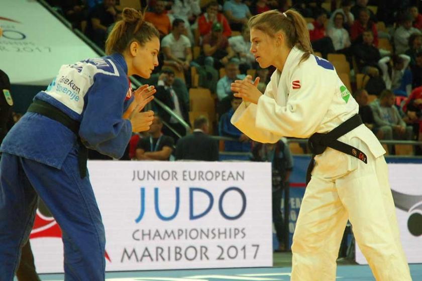 İrem Korkmaz altın madalya kazandı