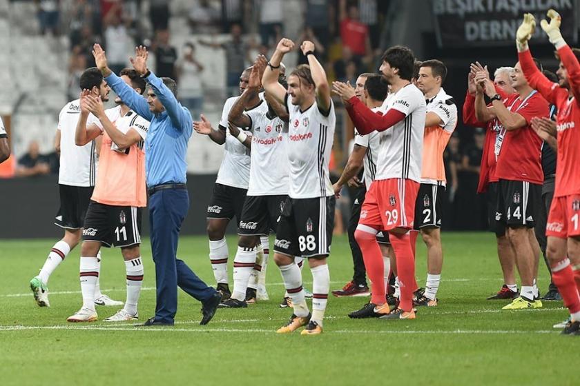 Beşiktaş'tan Adriano ve Negredo'nun durumu hakkında bilgi