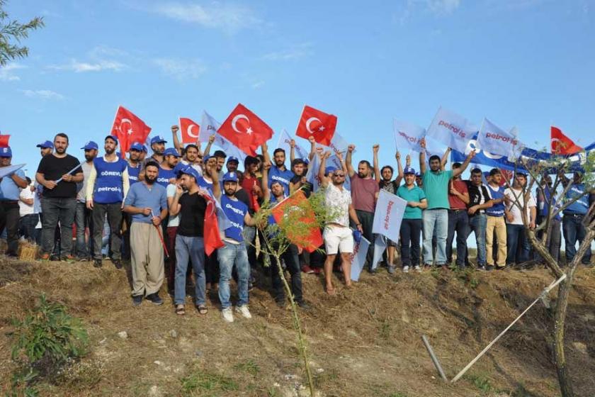 AKKİM işçileri 2 aydır direnişte: Mücadele çocuklarımız için