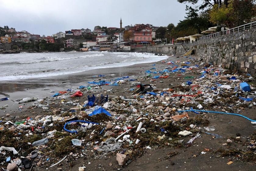 Amasra'da 'çöp liman' tepkisi