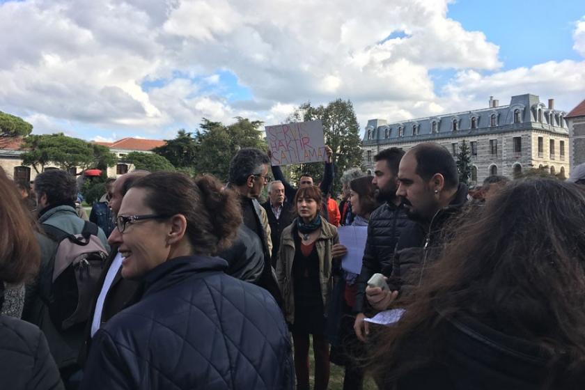 Boğaziçi'de emekçi ve öğrencilerden personel servisi eylemi