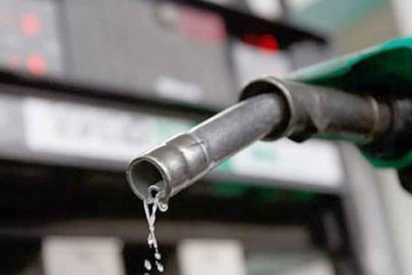 Motorine 17 kuruş, benzine 11 kuruş indirim geliyor