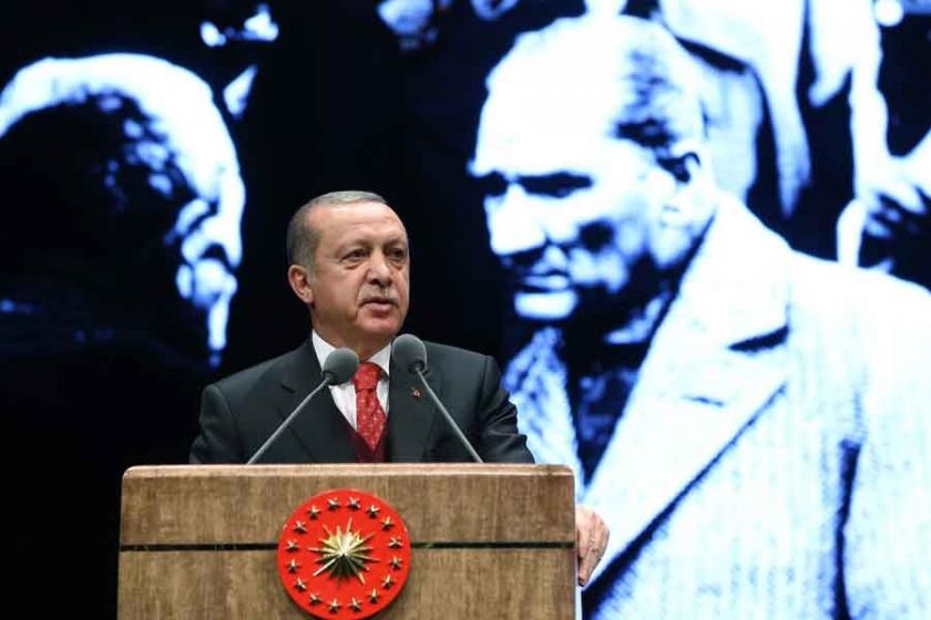 Erdoğan, 10 Kasım'da CHP'ye yüklendi